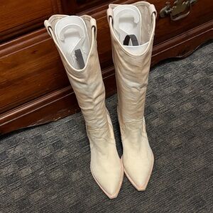 Dolce Vita Vanilla Women's Boots